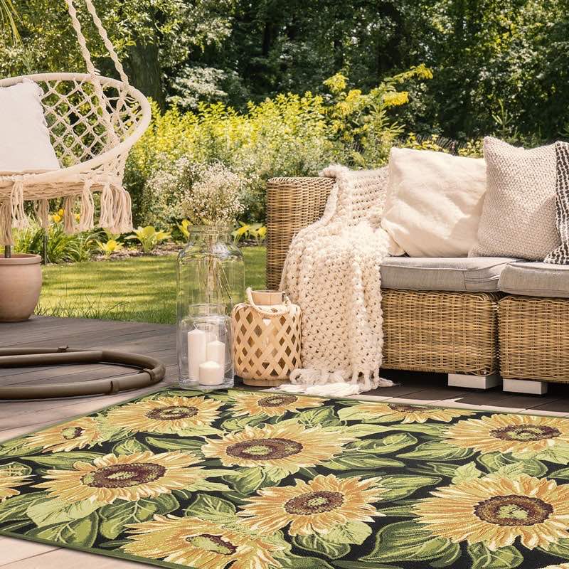 Liora Manne Marina Sunflowers Indoor Outdoor Rug, 6'6