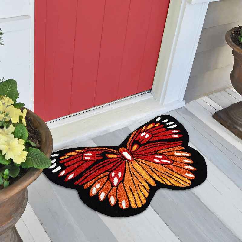 Indoor/Outdoor Hand-Hooked Polyester Butterfly Rug (orange)