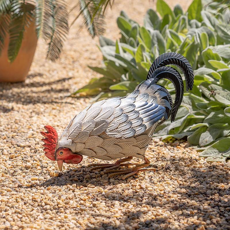 Iron Hen Garden Statue