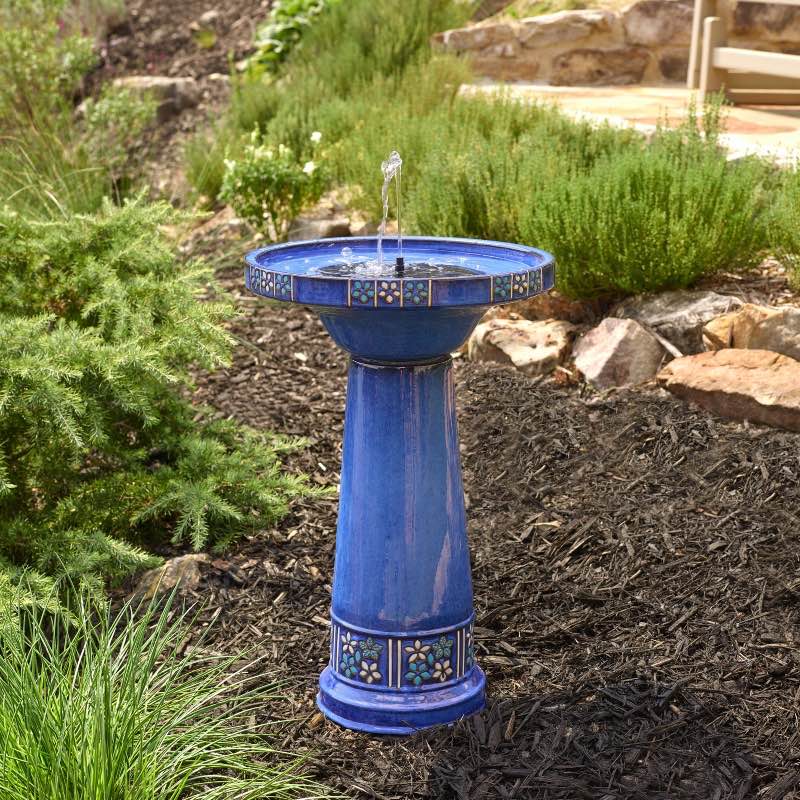 Louisa IntelliSOLAR Birdbath with Remote