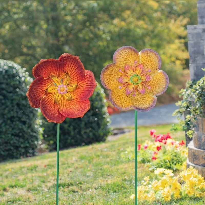 Textured Purple Flower Spinner Stake